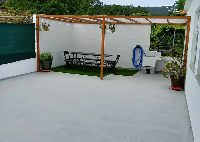 Outes Centro 시에라 데 오우테스