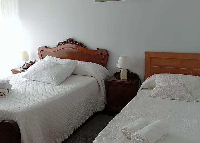 Outes Centro * 시에라 데 오우테스