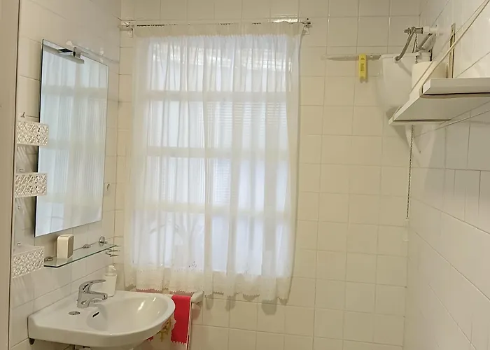 아파트 Outes Centro 시에라 데 오우테스